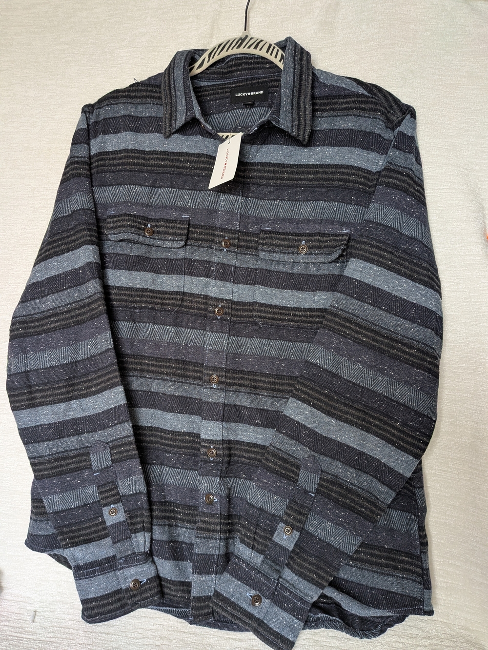 Lucky Brand Men's M 100% Cotton Snow Heather Flannel Button-Down Shirt NWT